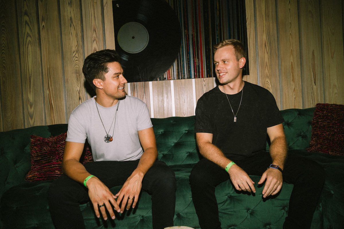 Jack Emery and Harmonee Link Up For ‘When I’m With You’