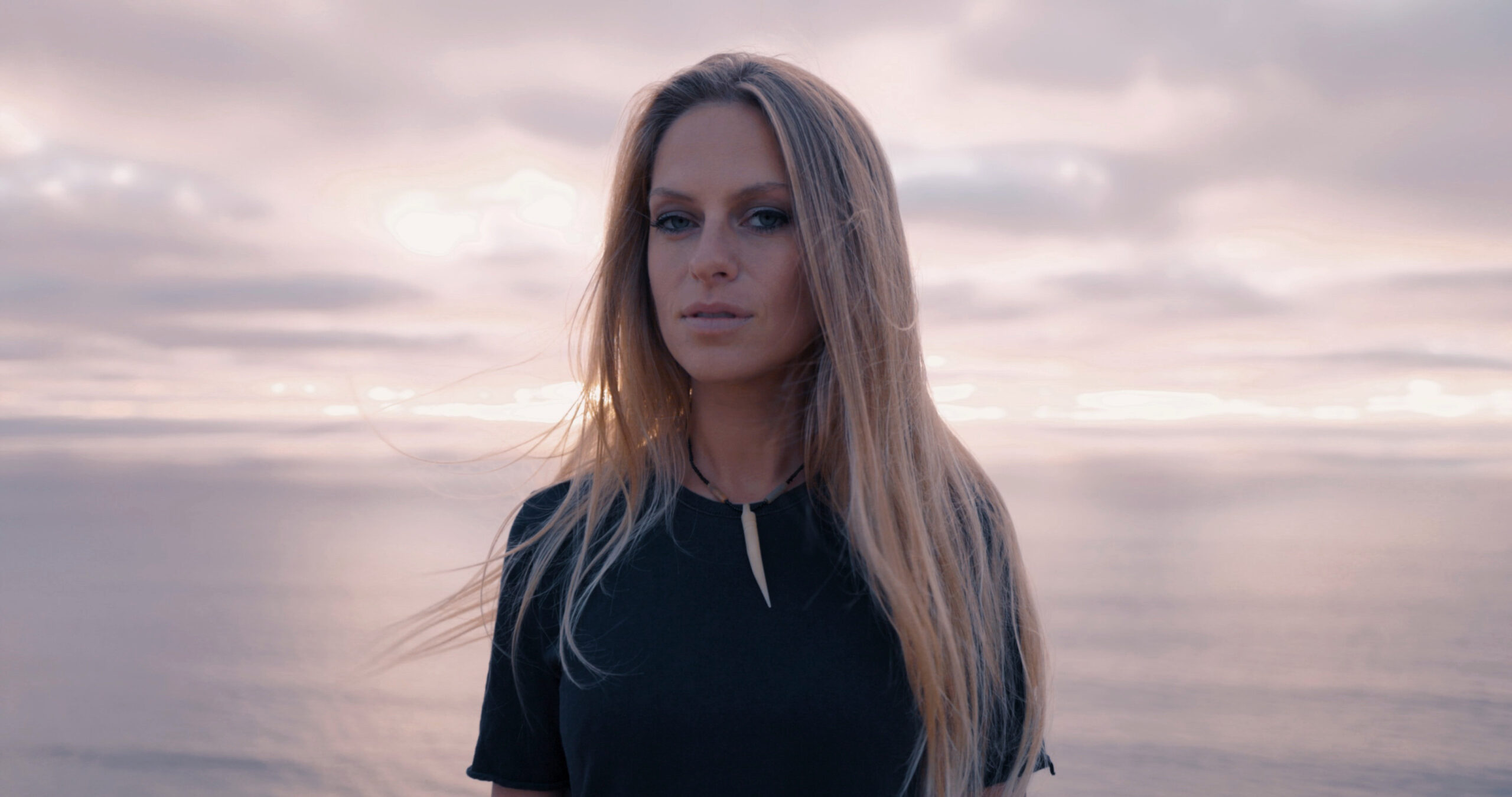 Nora En Pure Returns With Evocative New Single ‘Watermark’
