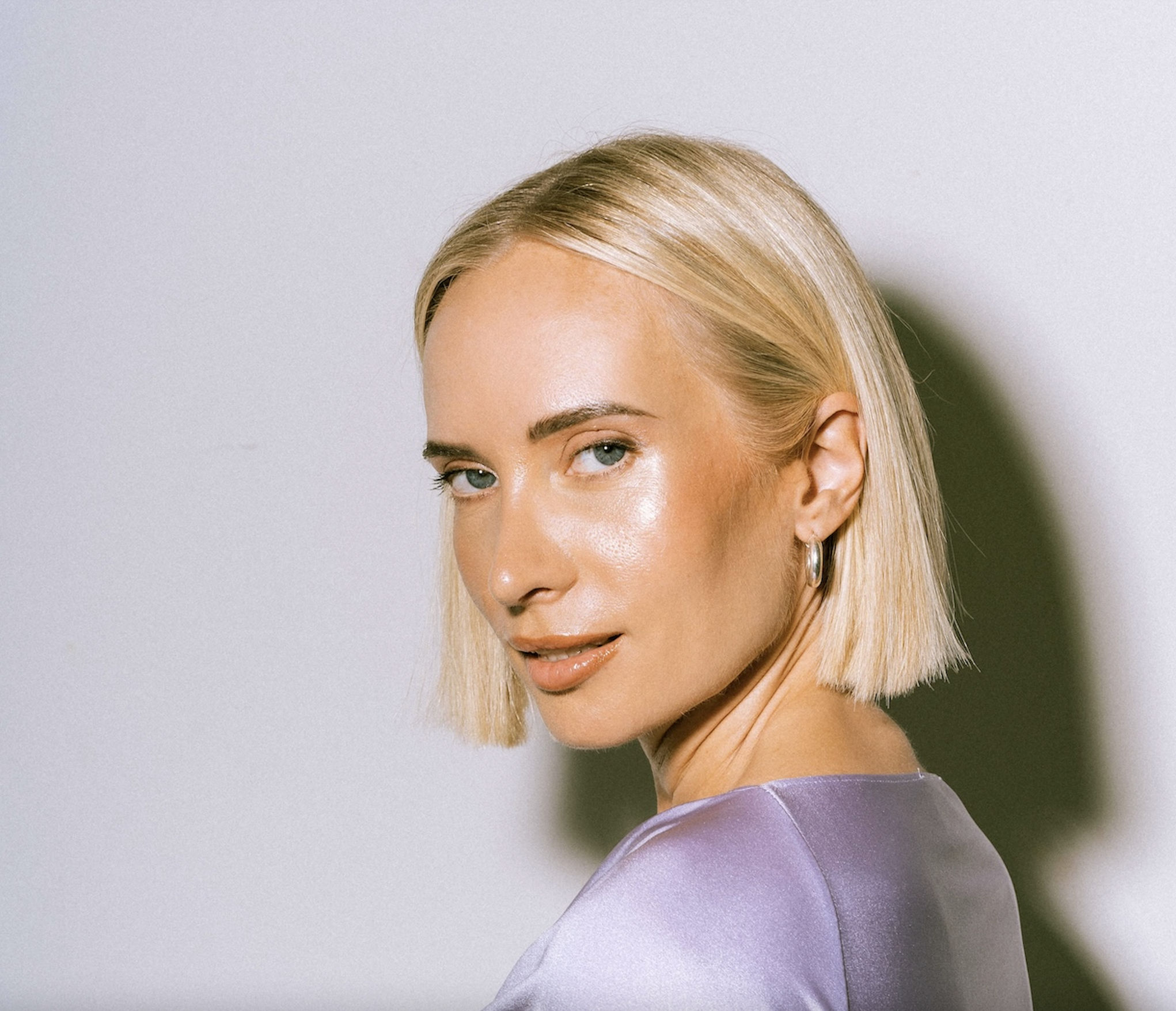 Yulia Niko and Alfonso Muchacho Cover a 1980’s Classic with ‘Bad Habits’