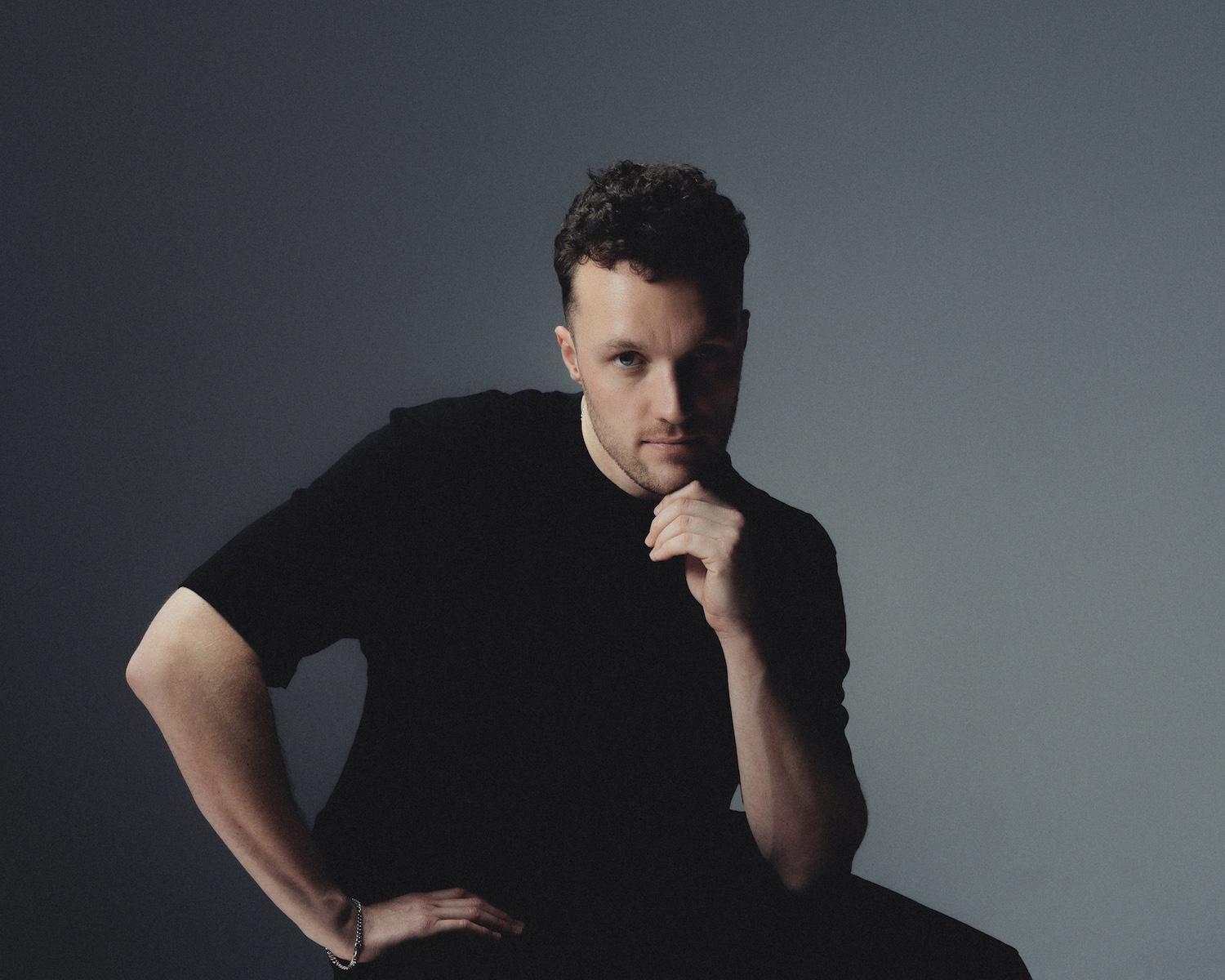 MAXI MERAKI Remixes Monolink ‘In My Place’ on Embassy One