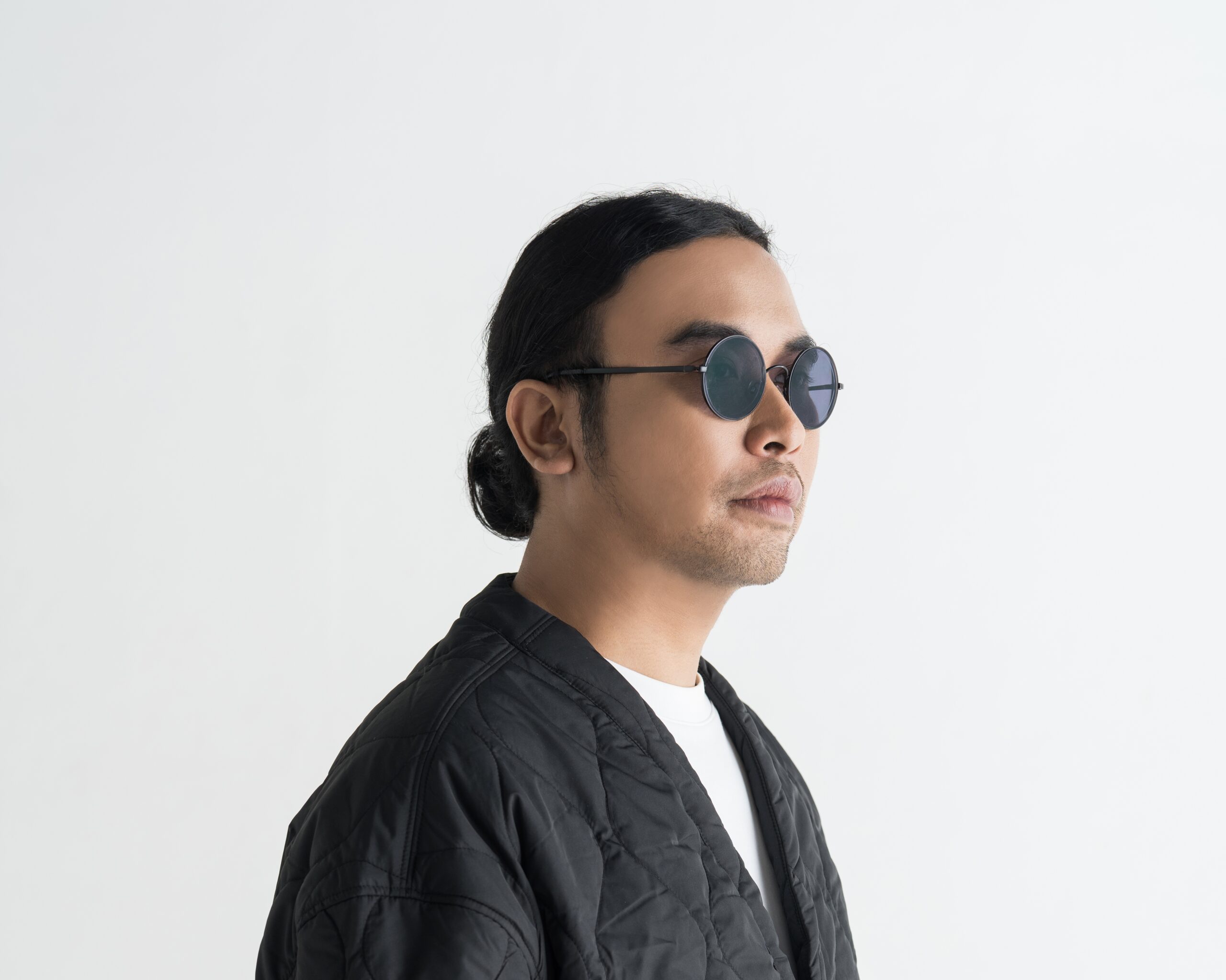 Whisnu Santika Delivers Explosive Tech House Remix of HYO’s “YES”