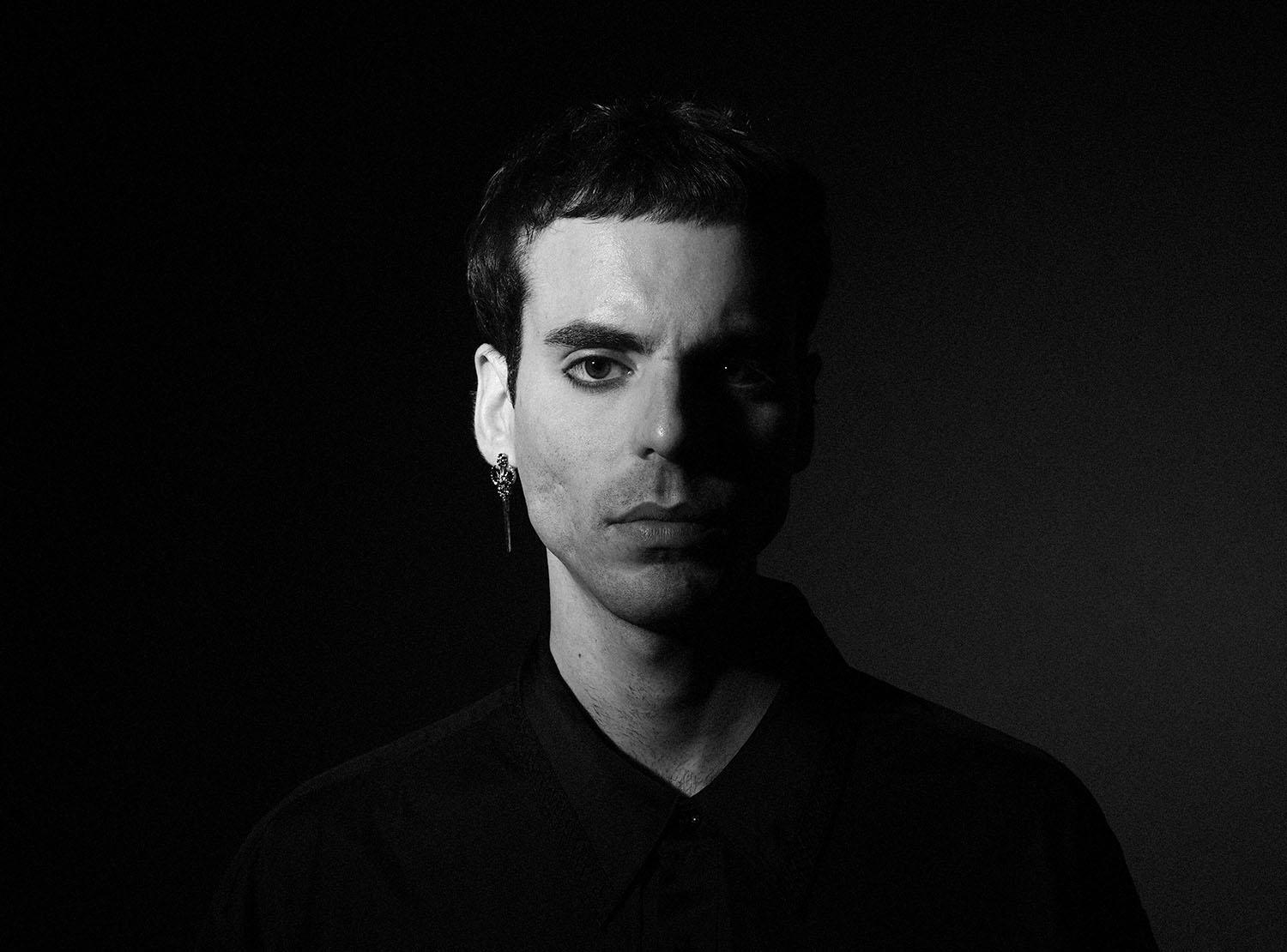 Manu Abeca drops ‘dreams of lucidity’ his delicious hypnotic techno and ambient debut album