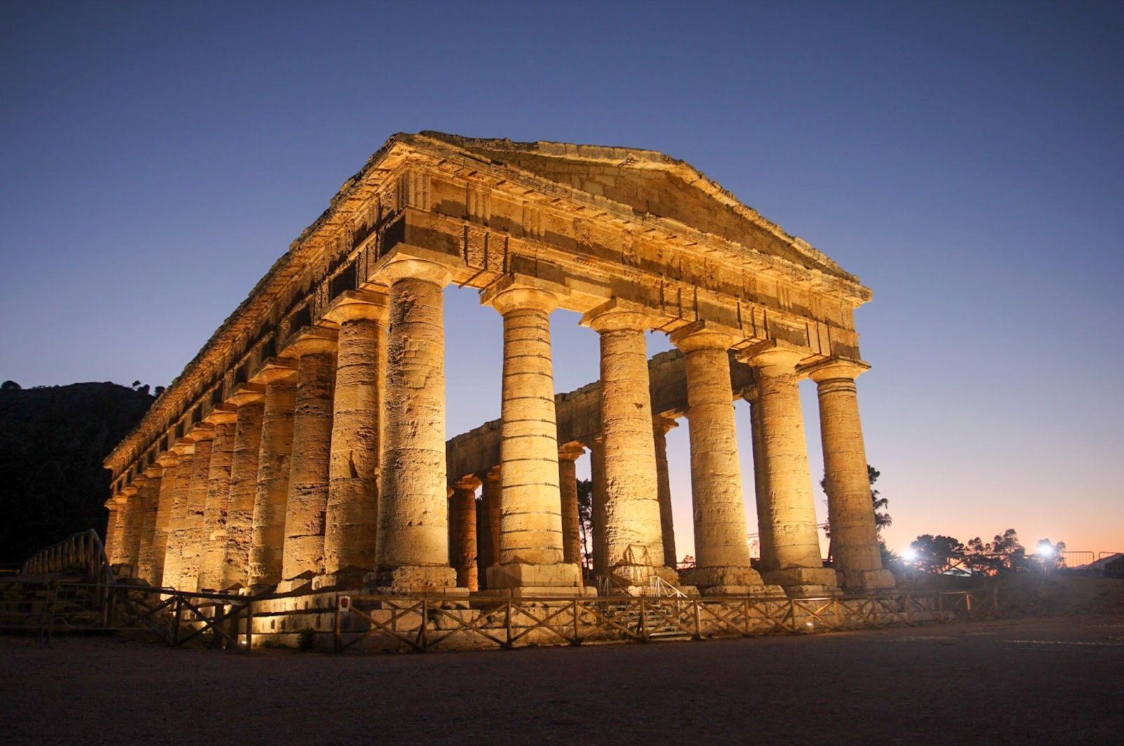 New 4,000-capacity festival to debut at ancient greek temple in Sicily with Francesco Del Garda, Oshana, Onur Özer, Quest and more