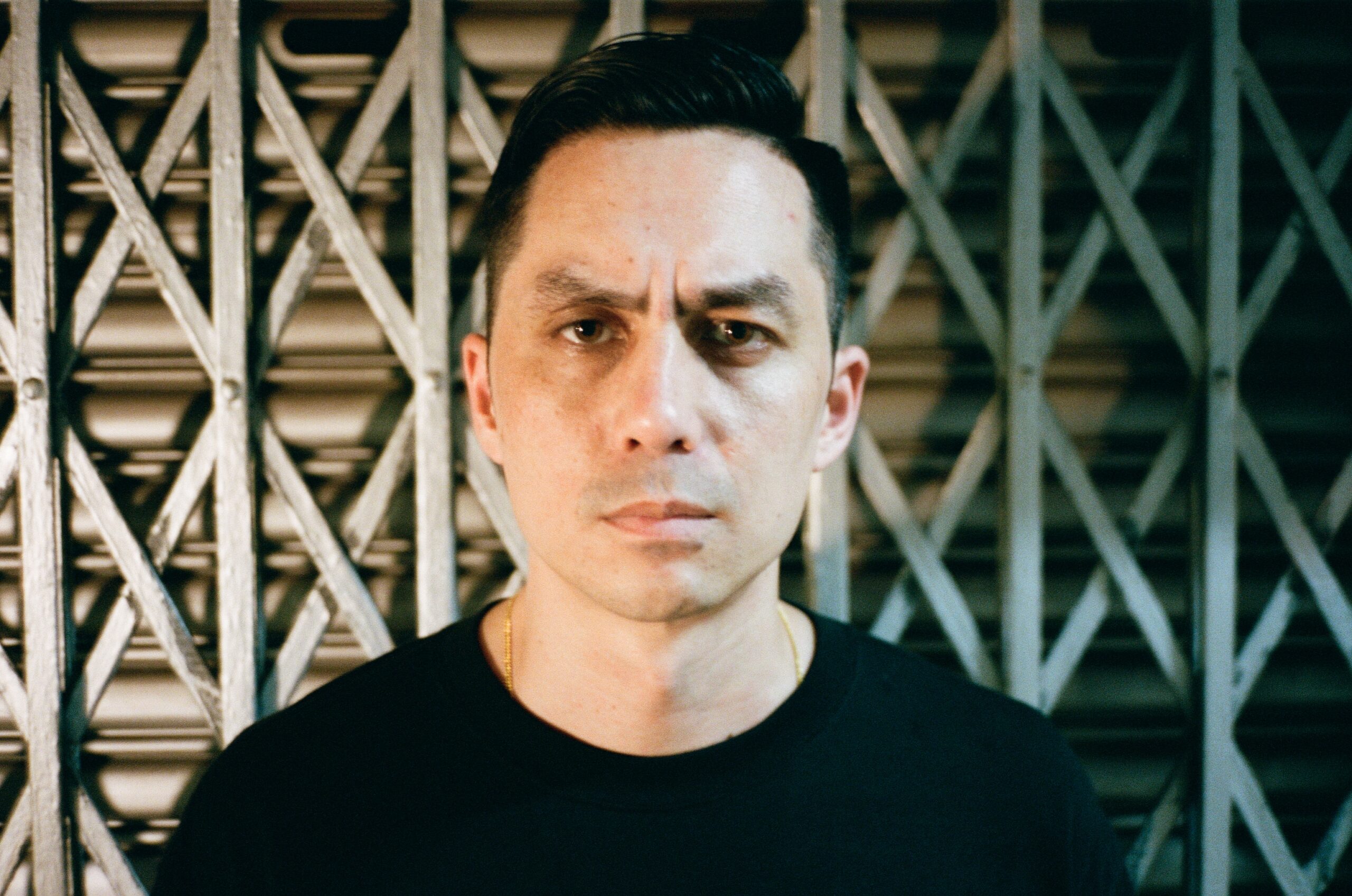 Interview: Nino Blink discusses his raw and hypnotic techno EP, “Headquarters”.