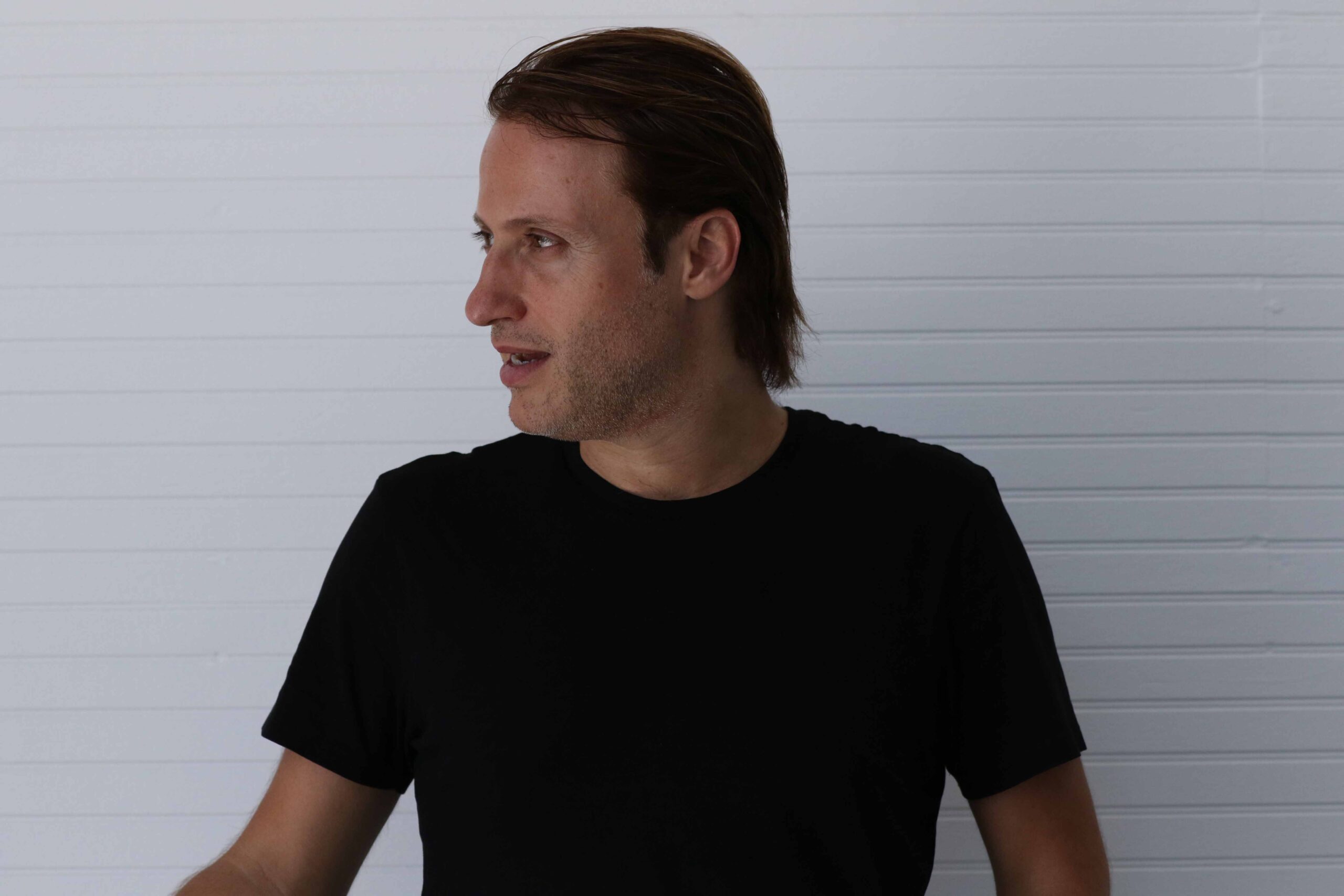 EDX Unveils Miami Music Week ID ‘Atmosphere’ Featuring Julia Temos