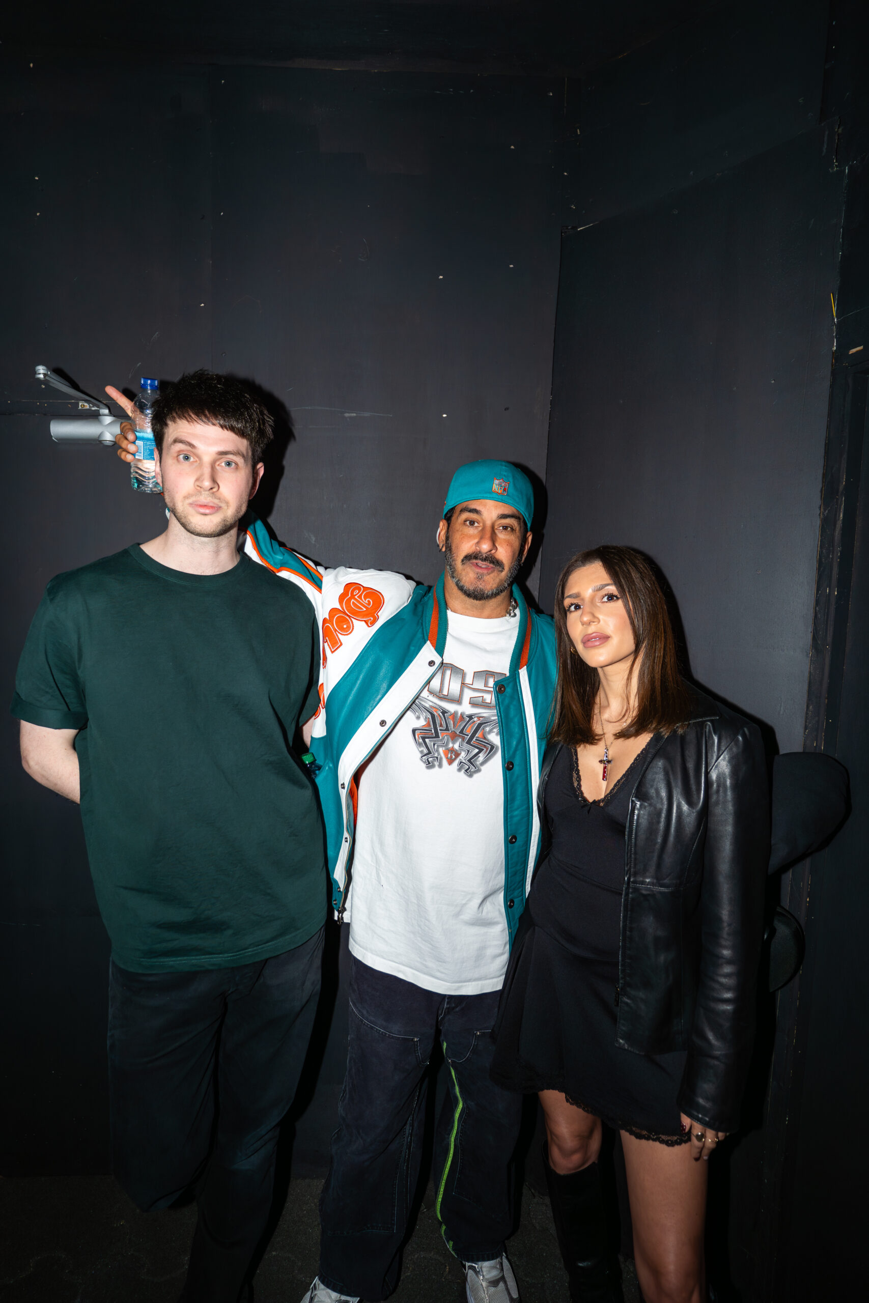 RAPHI JOINS FORCES WITH ARMAND VAN HELDEN & GEORGE REID ON ‘THIS AIN’T LOVE’