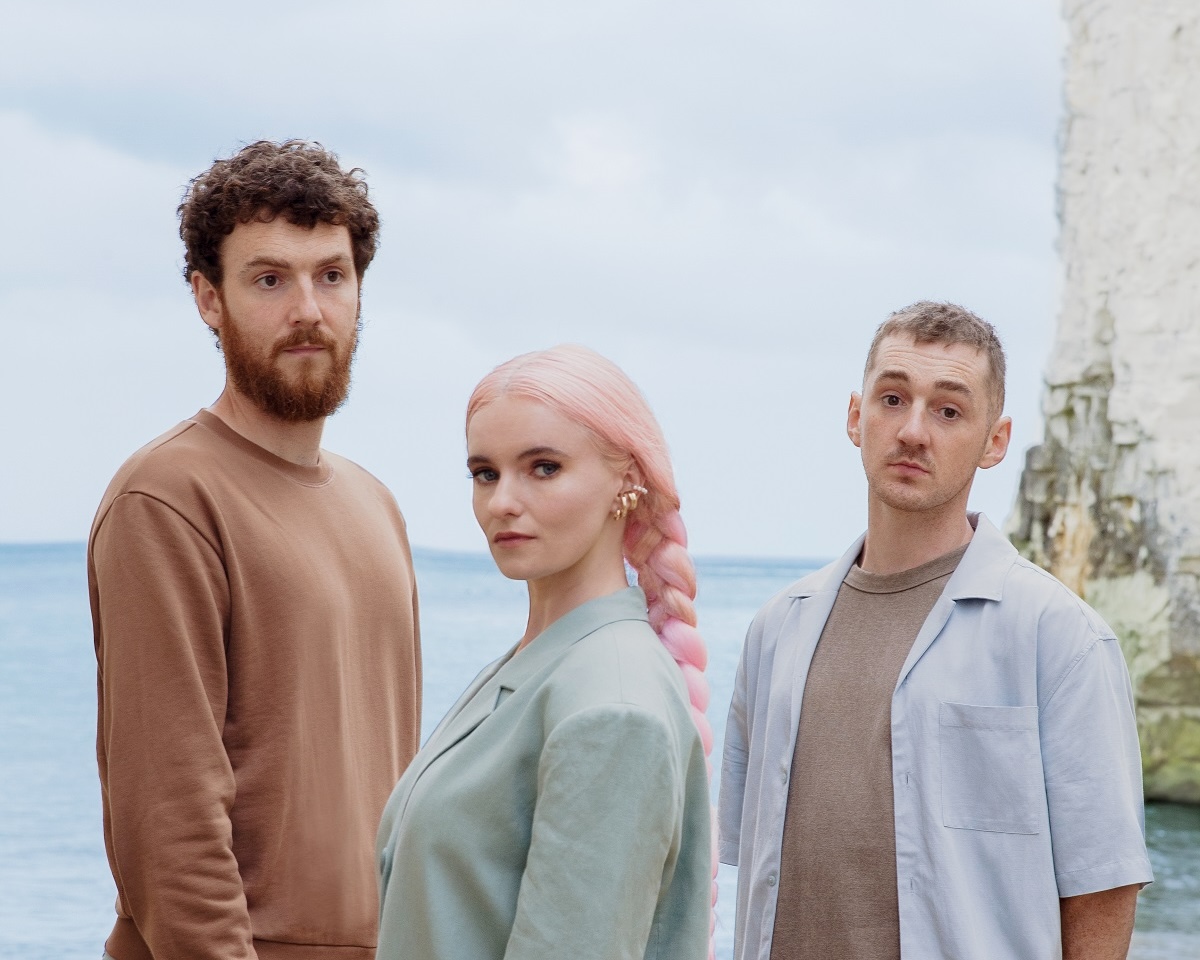 Clean Bandit Release Official Remix of Shakira & Burna Boy’s 2026 FIFA World Cup Anthem “Dai Dai”